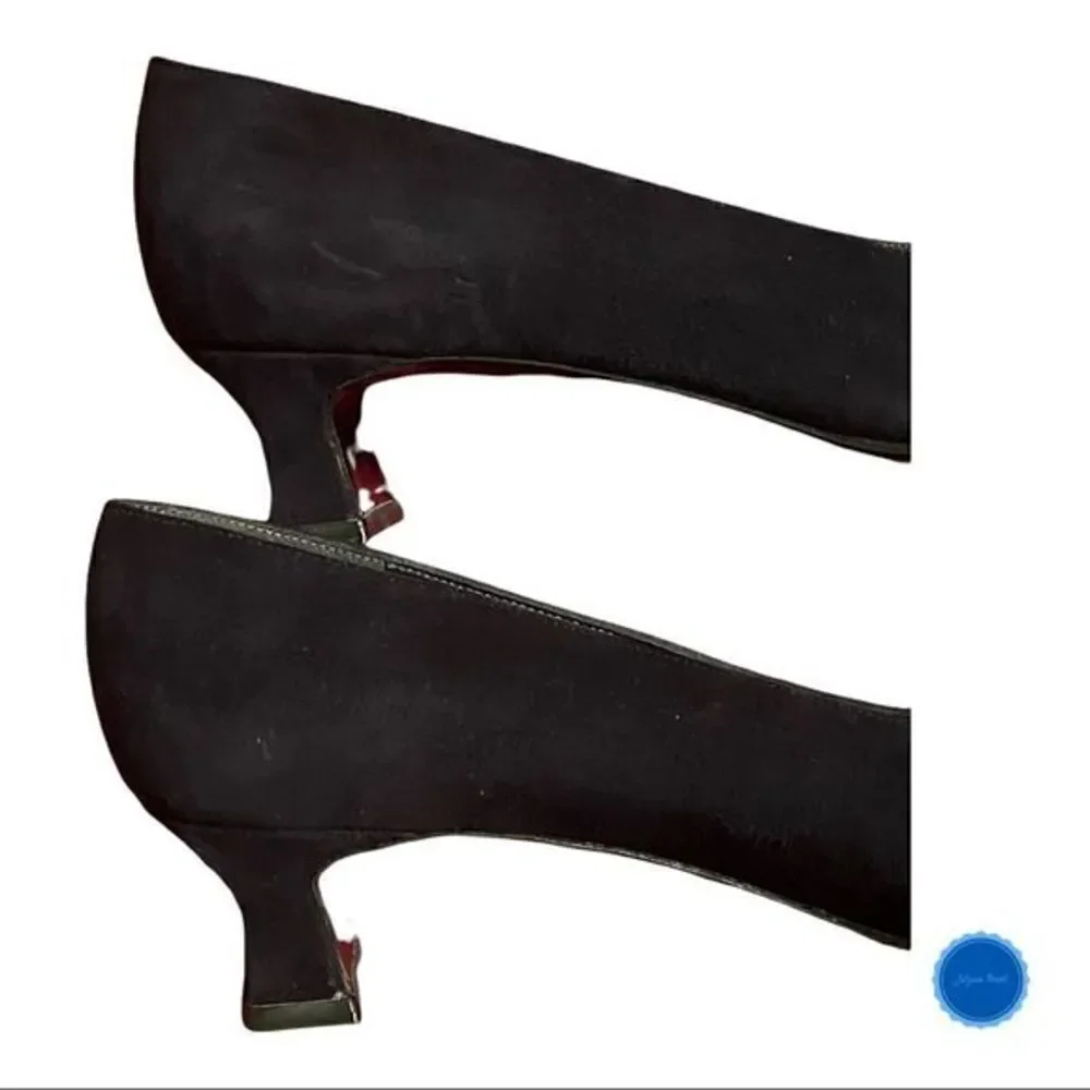 STUART Weitzman Black Bow Pumps